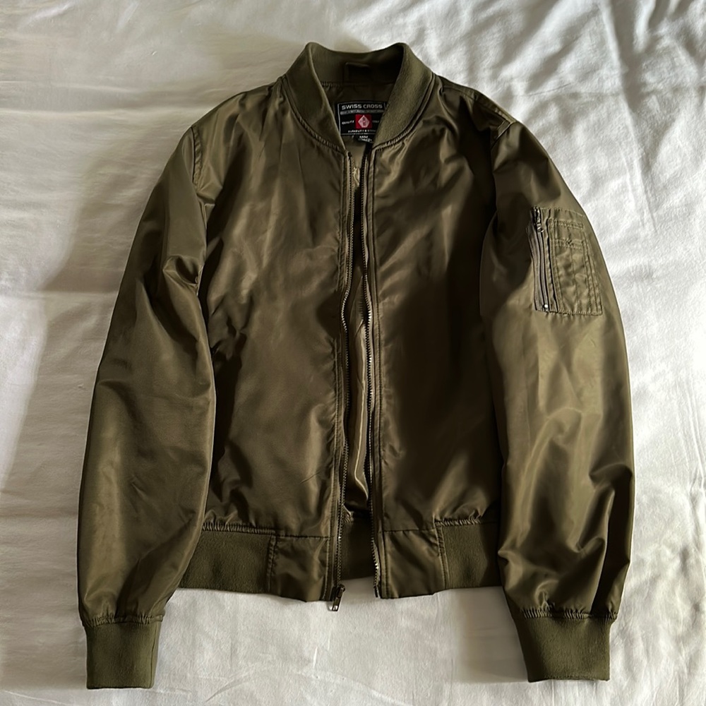 Bomber jacket